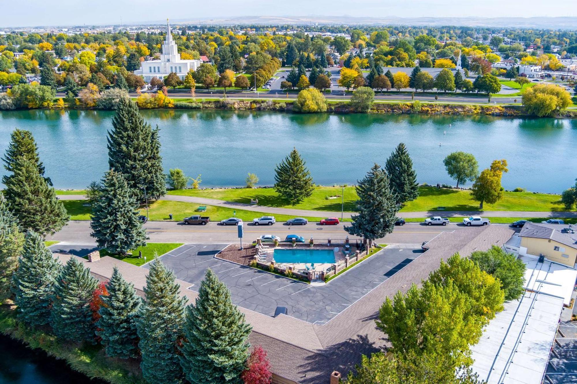 Best Western Driftwood Inn Idaho Falls Exterior photo