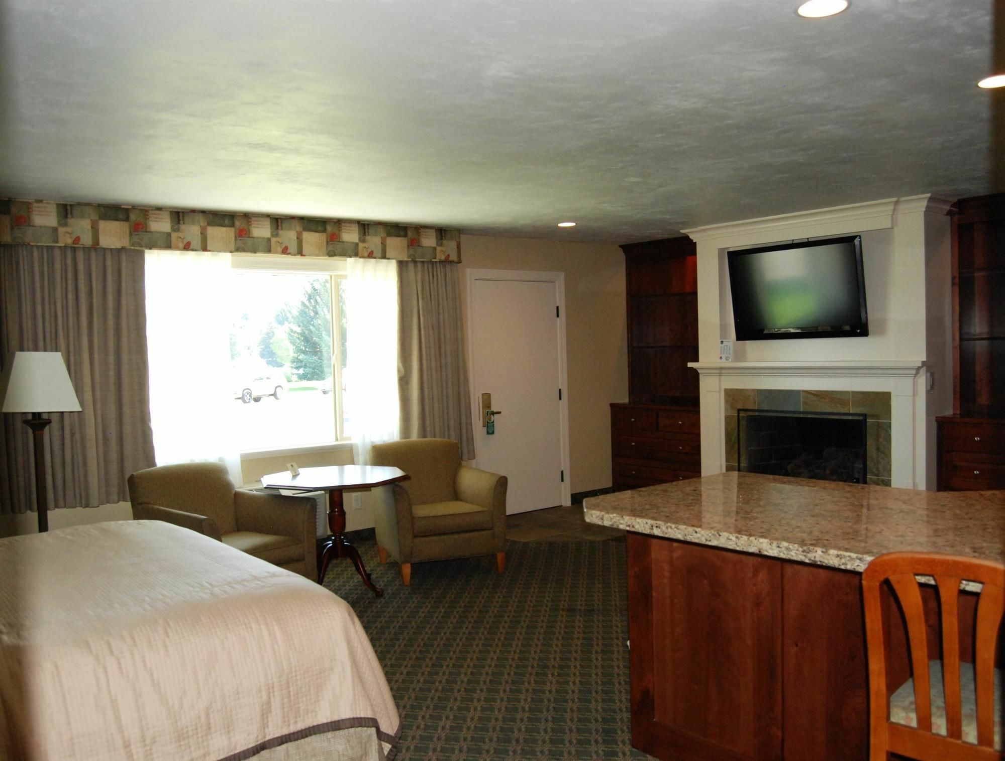 Best Western Driftwood Inn Idaho Falls Exterior photo