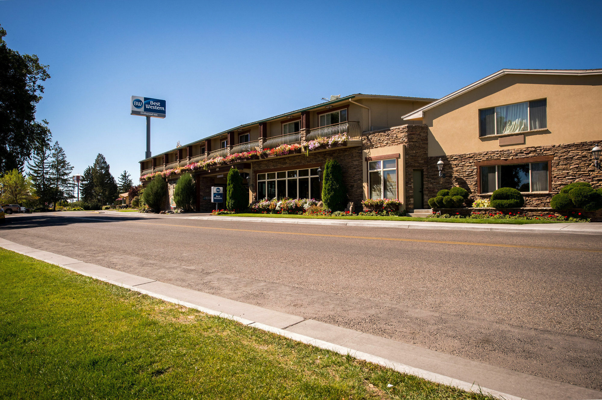 Best Western Driftwood Inn Idaho Falls Exterior photo